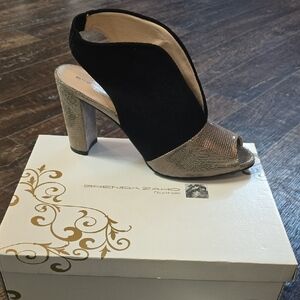 Black and Gold Women's Heels